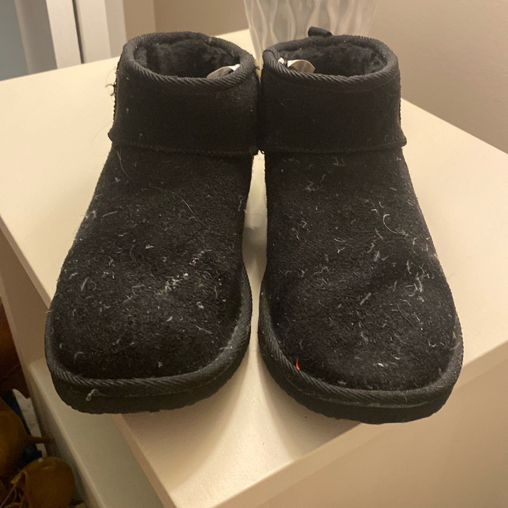 Ugg lookalikes black